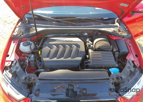 2018 Audi A3 2.0T Premium/2.0T Tech Premium z USA, uszkodzony, nr VIN WAUGUGFF9J1031263